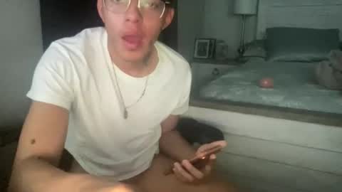 csrq941 online show from March 5, 6:42 am