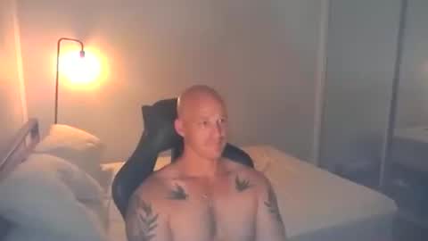 Snapshot of ct250787 chatting on April 18, 10:41 am ct250787 online show from April 18, 10:41 am