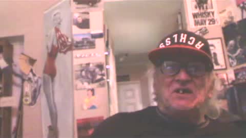 Snapshot of cuckingfunt chatting on December 21, 8:54 pm cuckingfunt online show from December 21, 8:54 pm