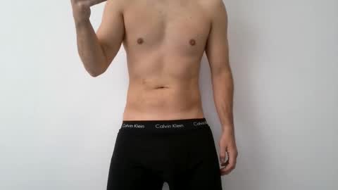 Snapshot of cuckold_2006 chatting on October 25, 8:11 am cuckold_2006 online show from October 25, 8:11 am