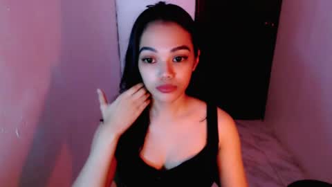 Snapshot of cuddlepunk_bubble chatting on May 24, 1:16 pm cuddlepunk_bubble online show from May 24, 1:16 pm