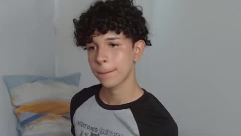 Cuddly online show from December 16, 4:38 pm