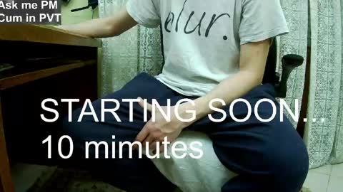 Snapshot of culonudo23 chatting on April 24, 5:37 pm Leo online show from April 24, 5:37 pm