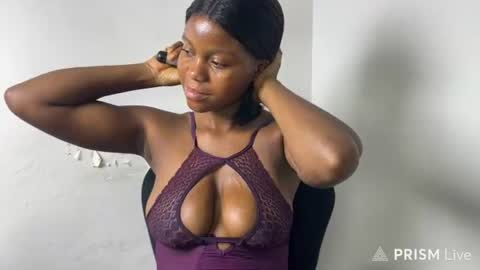 Snapshot of cum_863648 chatting on August 5, 1:08 am Lisa online show from August 5, 1:08 am