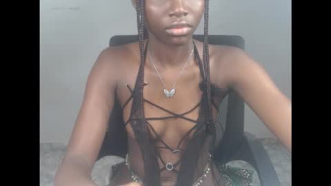 sophie online show from September 25, 7:23 am