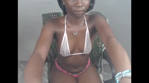 sophie online show from October 4, 7:06 am