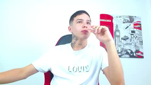 cumandres online show from February 2, 3:11 pm