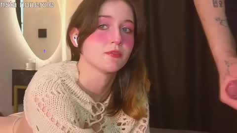 Snapshot of cumband chatting on February 26, 5:31 am fansly -  lilyband online show from February 26, 5:31 am