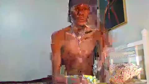 Snapshot of cumdaddzy_ebony chatting on April 7, 11:10 am zdaddy online show from April 7, 11:10 am