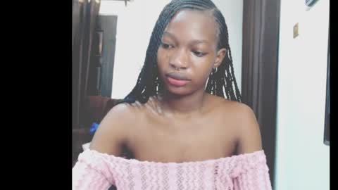 cumebony_petit online show from April 9, 7:14 am