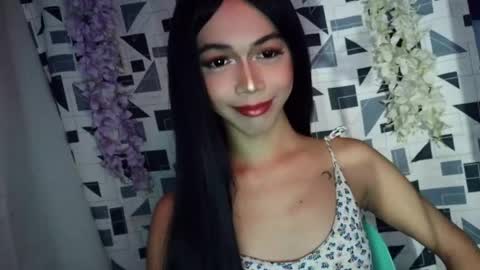 Snapshot of cumfor_ayah chatting on May 3, 10:54 am Ayahs Cum online show from May 3, 10:54 am