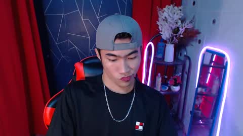 ask me online show from December 5, 6:22 pm