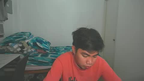Snapshot of cumloader_ian4u chatting on April 12, 11:04 am IAN online show from April 12, 11:04 am