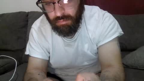 Snapshot of cummachine2022 chatting on May 22, 1:35 am cummachine2022 online show from May 22, 1:35 am