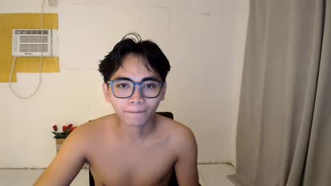 Snapshot of cummingyu chatting on July 15, 11:37 am cummingyu online show from July 15, 11:37 am