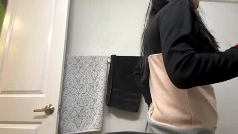 Pussy whipped babyboy online show from December 6, 6:26 am