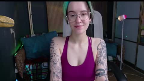 Snapshot of cumpotikeve chatting on September 23, 2:58 am CUMpotikEve online show from September 23, 2:58 am