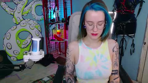 CUMpotikEve online show from March 2, 7:15 am