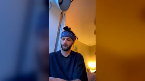 cumsmokeup online show from April 18, 7:18 pm