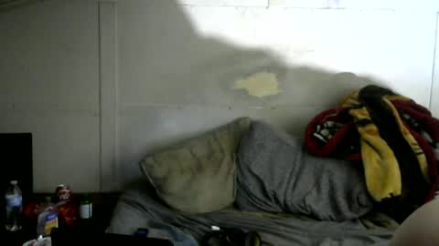 Snapshot of cumwith_me80 chatting on June 13, 1:58 am cumwith_me80 online show from June 13, 1:58 am