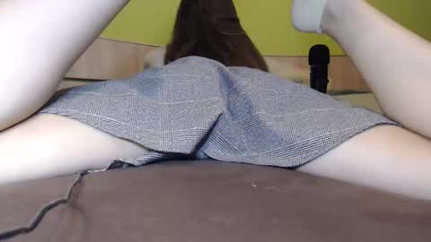 Snapshot of cup_of_t3a chatting on April 25, 10:29 am Im Lee. Say Hey Im very social. online show from April 25, 10:29 am