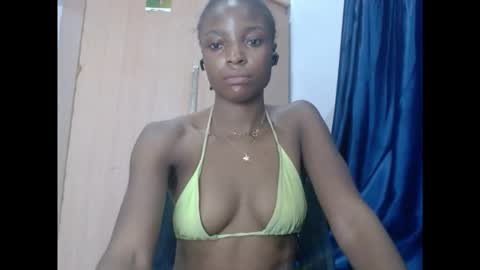 Snapshot of cupidxdoll chatting on March 27, 3:01 am cupidxdoll online show from March 27, 3:01 am