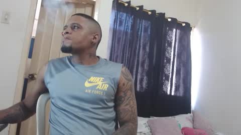 dominic and julieta... independent models online show from March 20, 2:55 pm