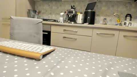 maria  alex online show from September 14, 8:19 pm