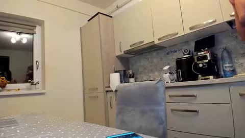 maria  alex online show from November 5, 3:39 am