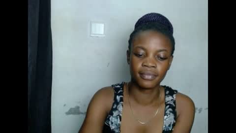 Snapshot of cupxcakex chatting on July 10, 3:25 pm cupxcakex online show from July 10, 3:25 pm
