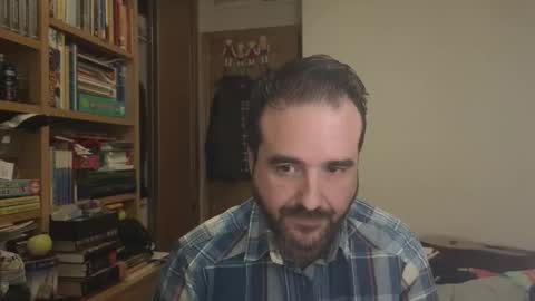 curiosillo1983 online show from December 15, 12:15 am