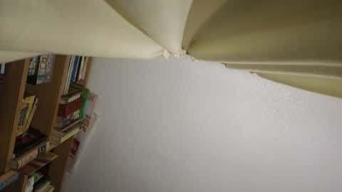 curiosillo1983 online show from March 23, 5:06 pm