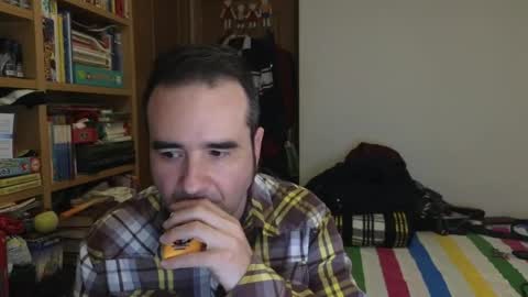 curiosillo1983 online show from April 16, 4:41 pm