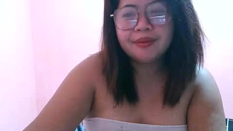 curious_girl247 online show from March 6, 7:21 pm