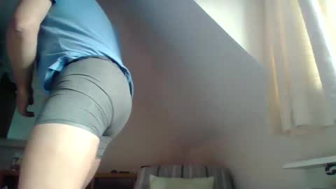 curiousax77 online show from December 16, 1:16 pm