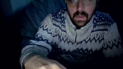 Snapshot of curiouser_guy chatting on May 21, 9:49 am curiouser_guy online show from May 21, 9:49 am