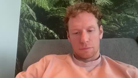Snapshot of curiousmike6 chatting on May 3, 1:22 am curiousmike6 online show from May 3, 1:22 am