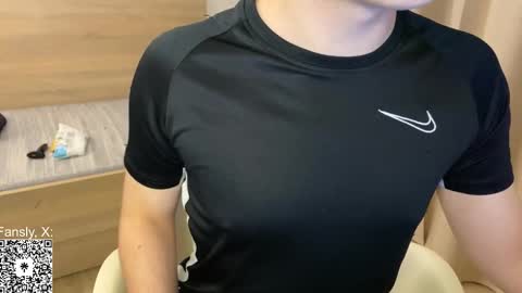 Mike  pvt is open online show from March 10, 8:36 pm