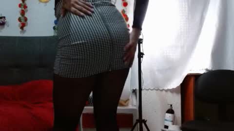 Snapshot of curlybutterfly chatting on September 8, 11:04 pm curlybutterfly online show from September 8, 11:04 pm