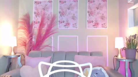 DANI online show from October 27, 7:07 pm