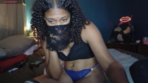 Curlynony online show from October 10, 5:12 pm