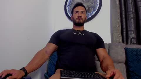 Snapshot of curt_x chatting on July 3, 2:29 am Curt online show from July 3, 2:29 am