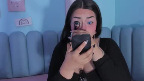 Rosie online show from November 8, 11:32 am