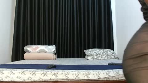 curvy_shirly online show from March 2, 7:54 pm