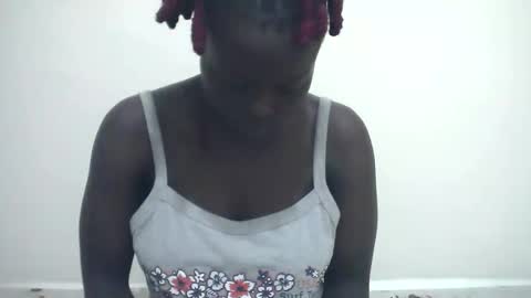 Snapshot of curvynubian chatting on April 19, 8:13 am curvynubian online show from April 19, 8:13 am