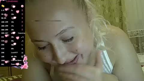 Curvy online show from July 21, 5:59 pm
