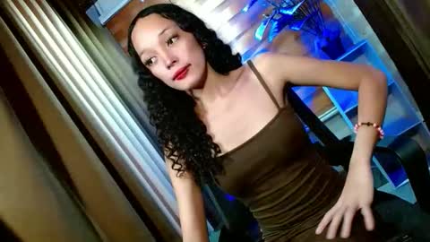 BBY CURLYHANNA online show from March 15, 3:51 pm