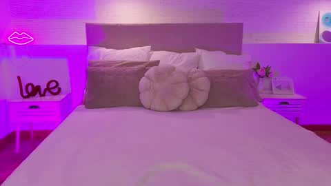 Snapshot of cut1e_angel chatting on January 13, 11:10 pm Sandra online show from January 13, 11:10 pm