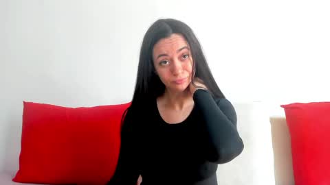 cute_angel95 online show from April 5, 8:44 am
