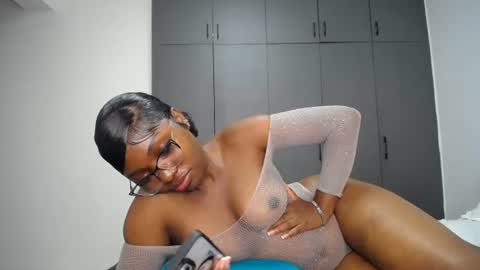 Liya online show from June 12, 3:11 pm